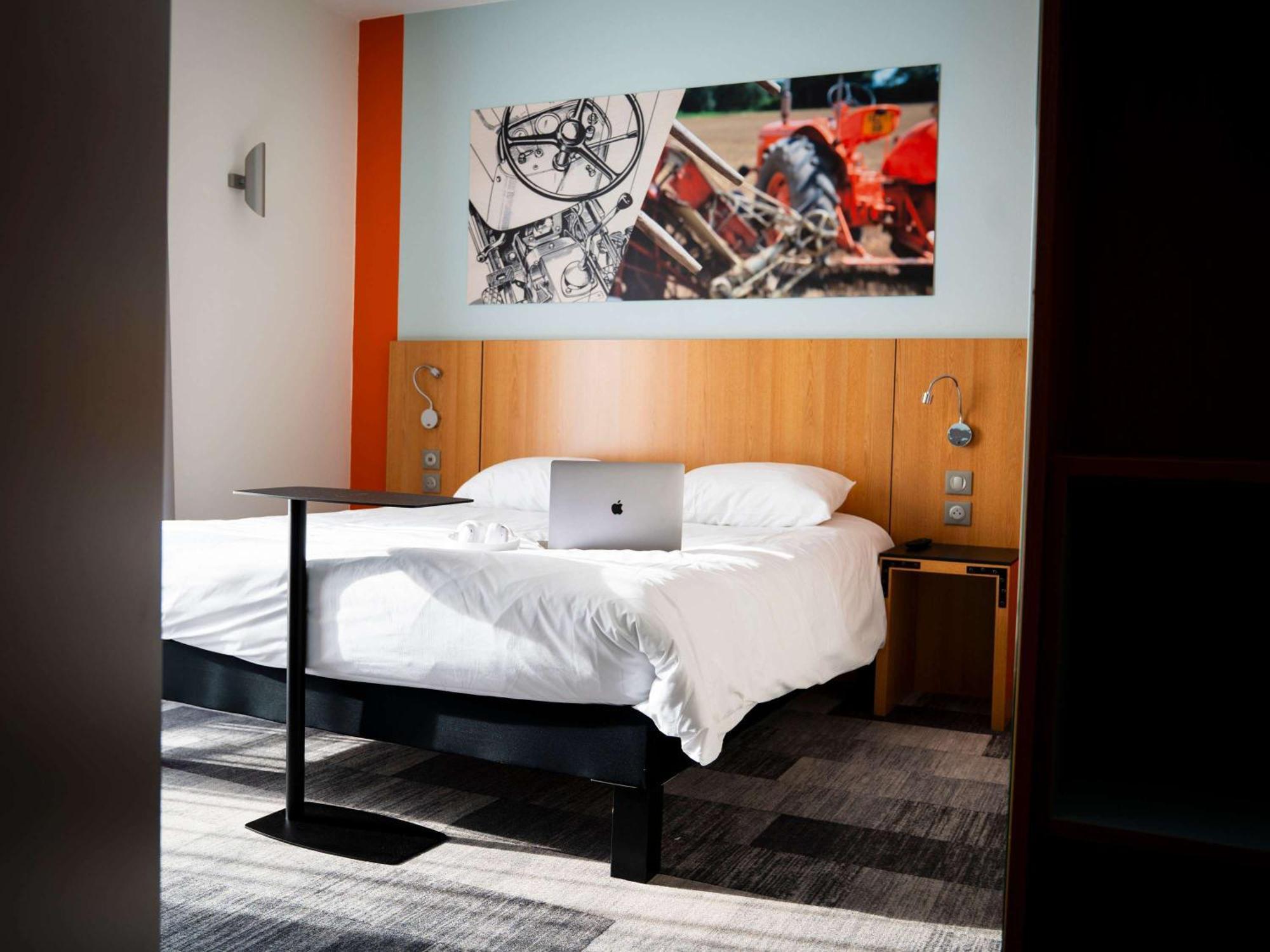 Ibis Styles Bourbon Lancy Hotel Exterior photo